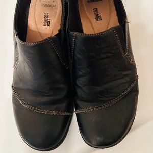 Clarks Womens 8.5M Walking Comfort Waterproof Workwear Shoes.